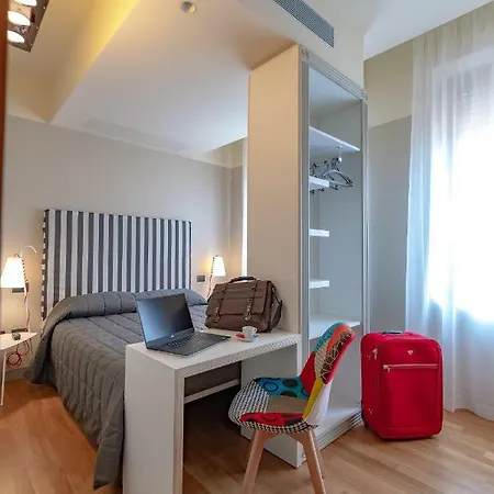 Hotel Moderno 3*
