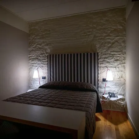Hotel Moderno 3*