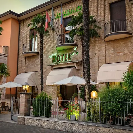 Moderno Hotel